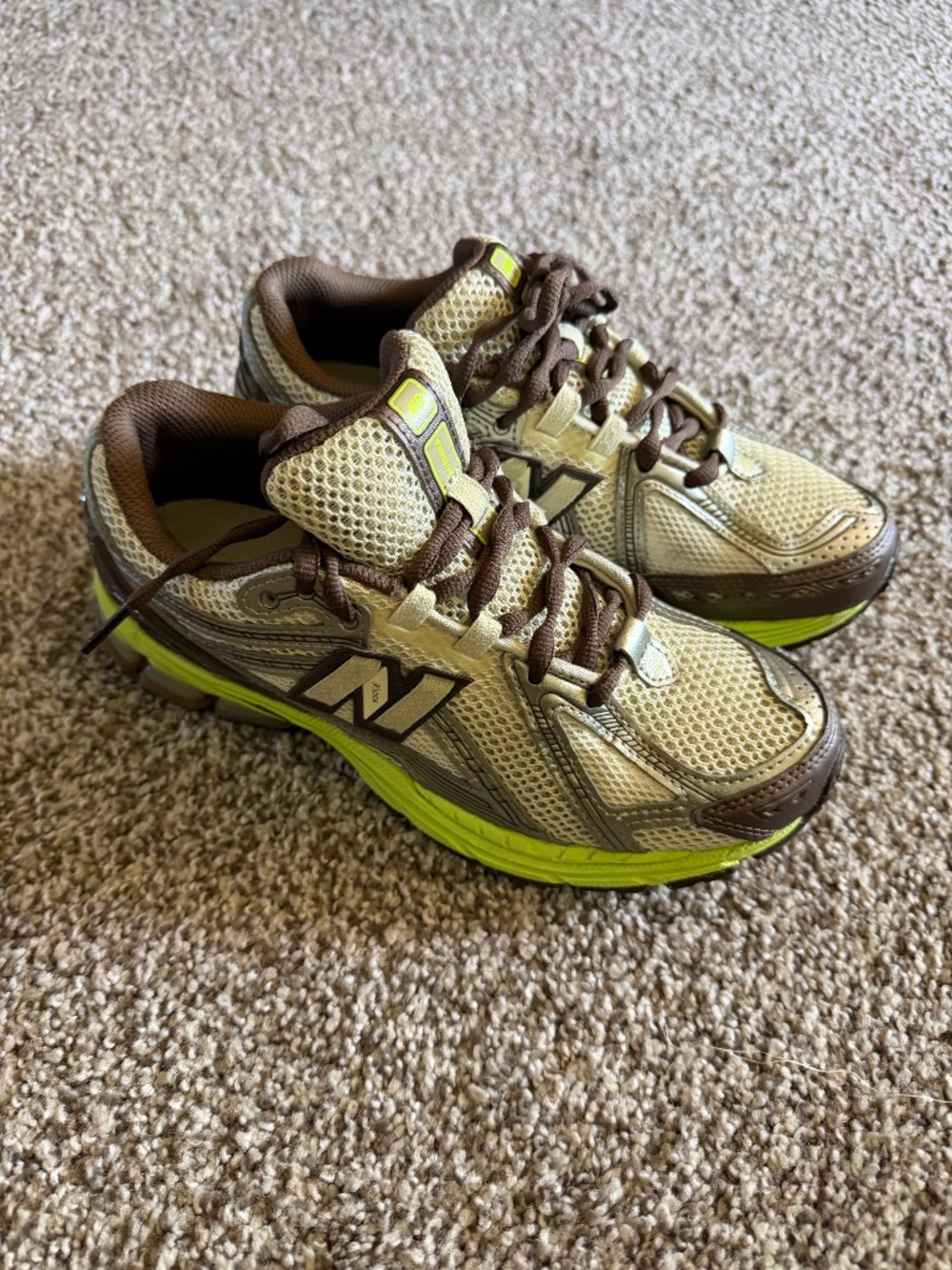 New Balance 1906R SSENSE Exclusive 20th Anniversary